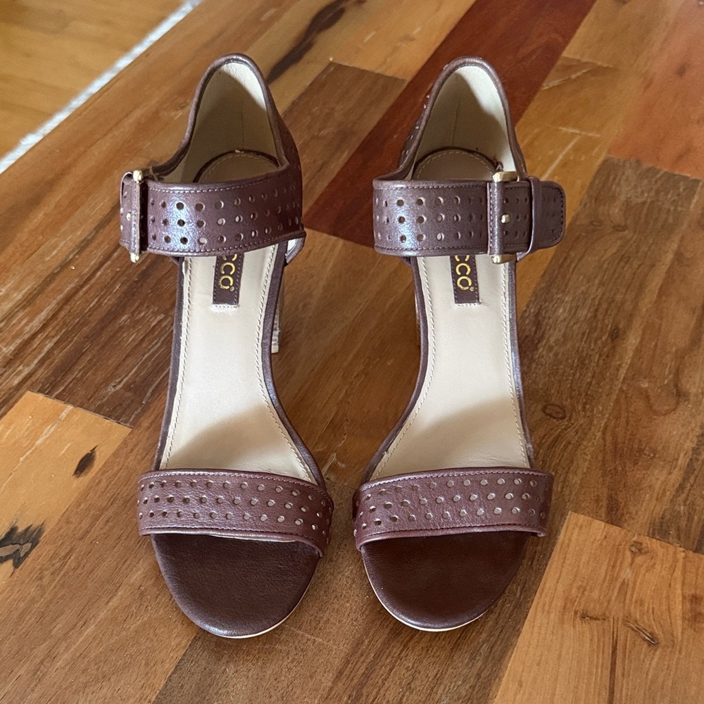 Ecco Brown Leather Heeled Sandals size eu 41/ us10-10.5